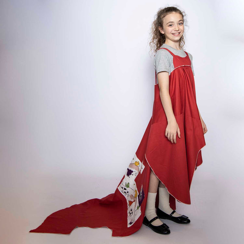 Rotes Zero-Waste-Kleid
